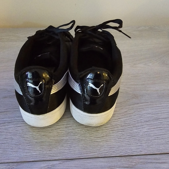 Satin Black and Silver PUMA - Picture 3 of 4